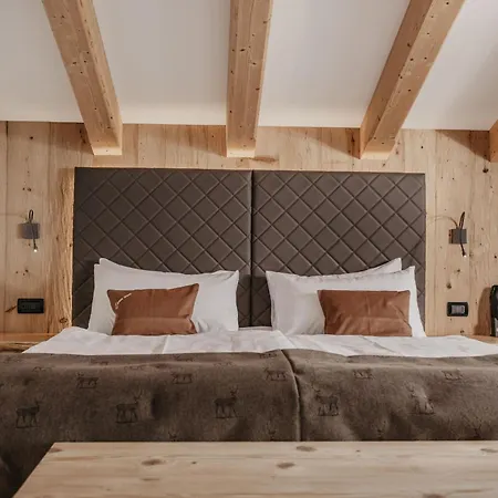 Freina Mountain Lifestyle 4* Sëlva di Val Gardena