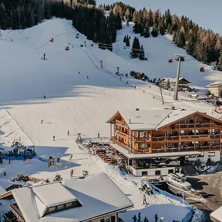 Hotel Freina Mountain Lifestyle 4*